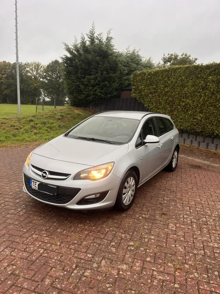 Opel Astra Kombi