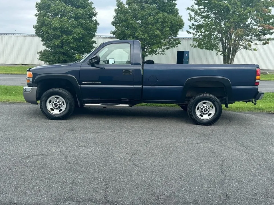 GMC Sierra 2500Hd 2006 photo 3