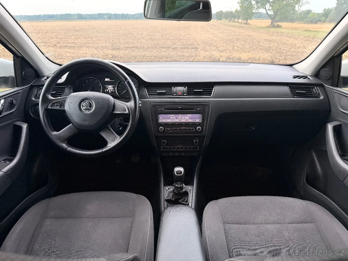 Skoda Rapid 2013 photo 3