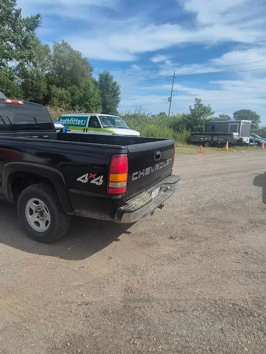 Chevrolet Silverado 1500 2001 photo 3