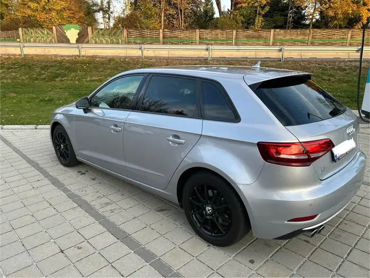 Audi A3 Sportback 2018 photo 3