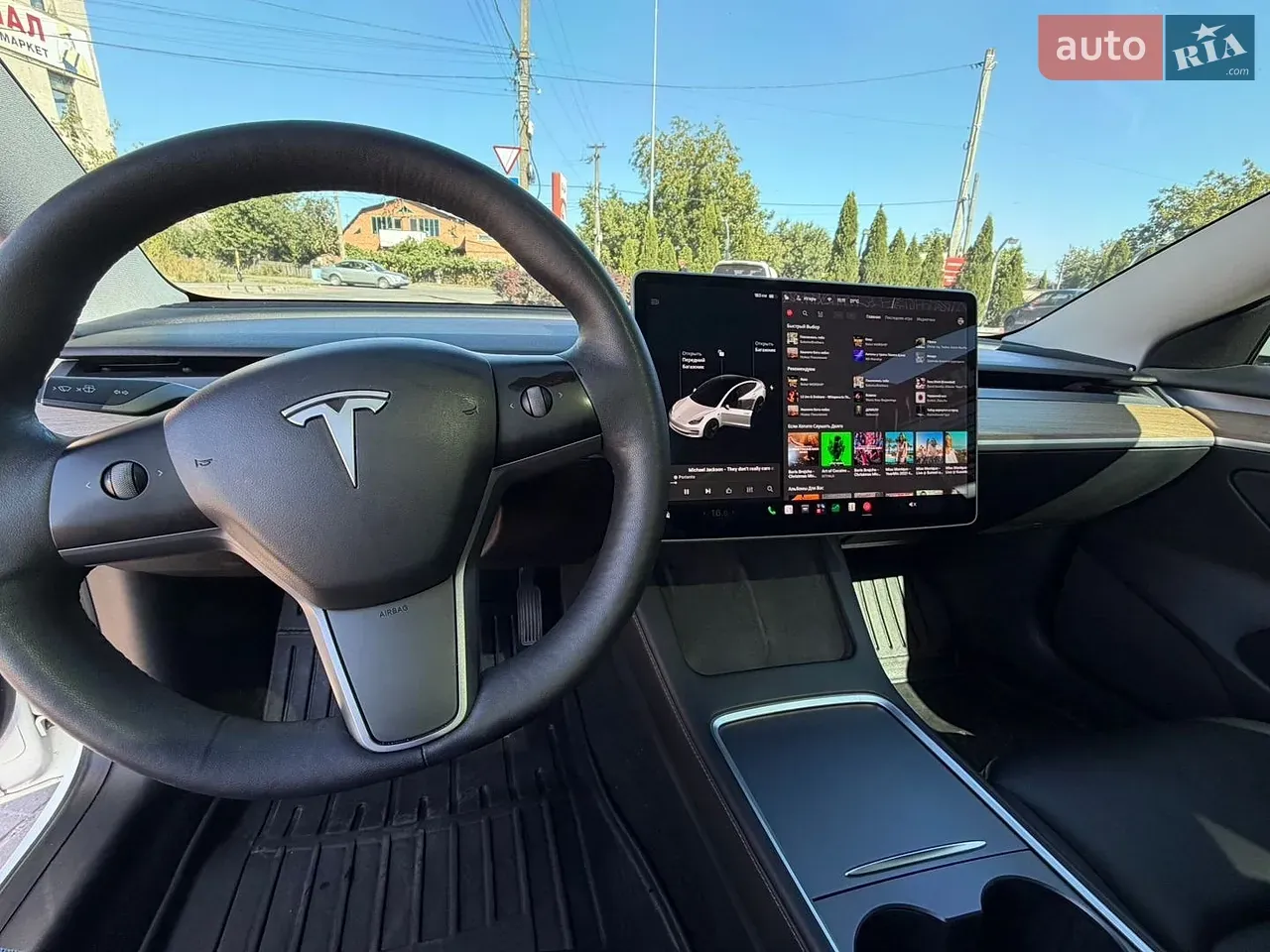 Tesla Model 3 2021 photo 3
