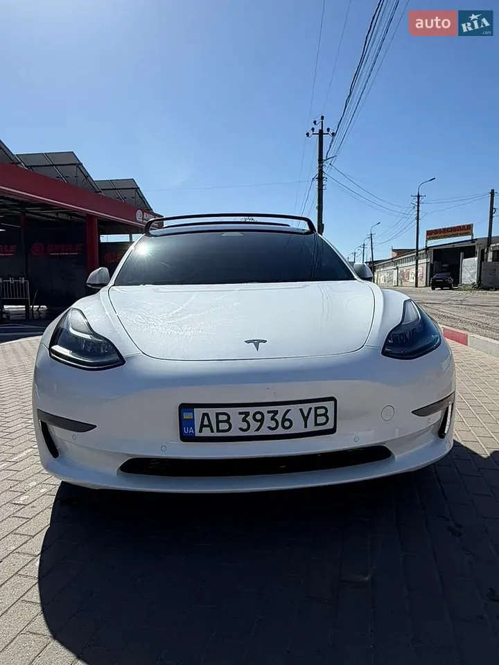 Tesla Model 3 2021 photo 5