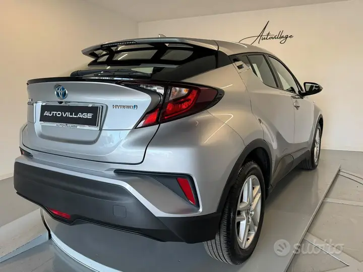 Toyota C-Hr 2023 photo 5