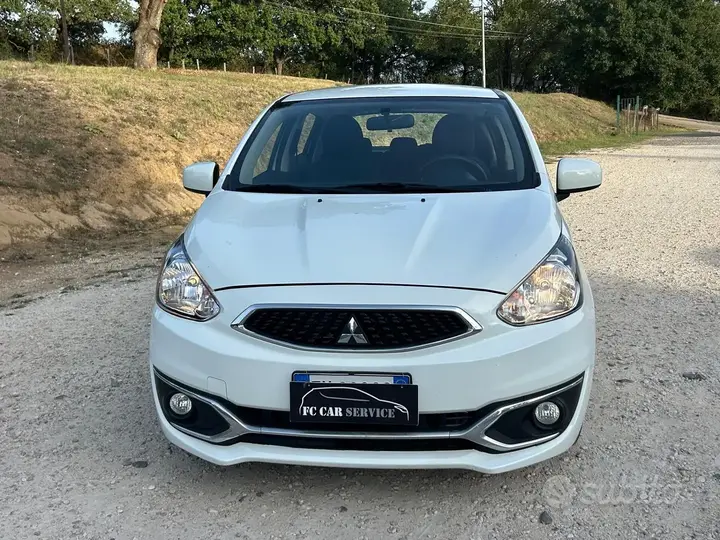 Mitsubishi Space Star 2019 photo 3