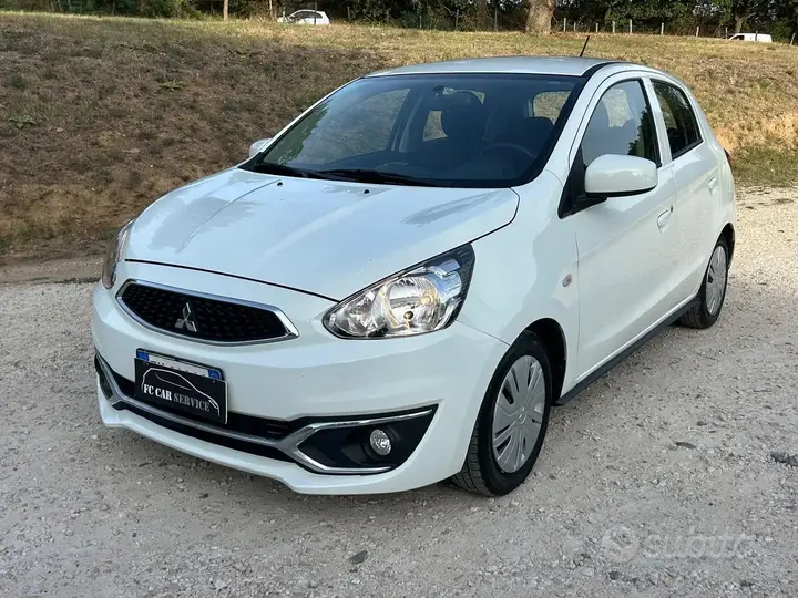 Mitsubishi Space Star 2019 photo 2