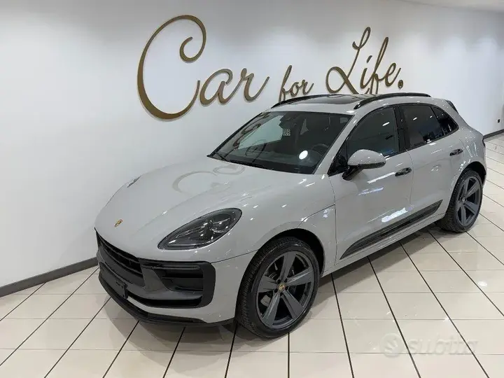 Porsche Macan 2024 photo 2