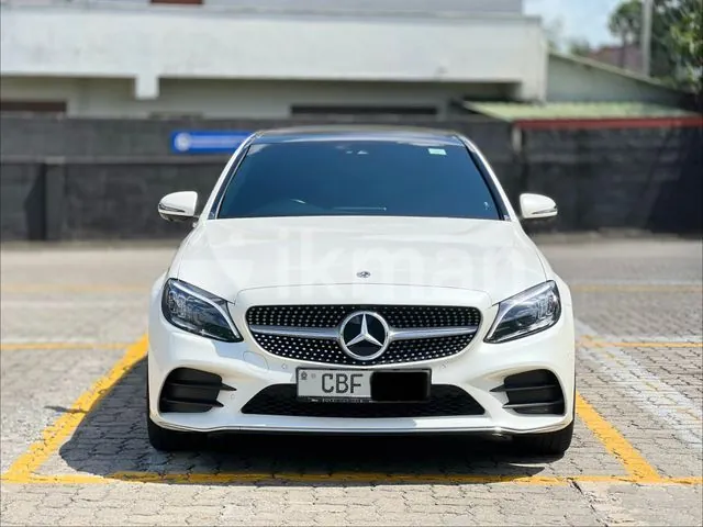 Mercedes-Benz C200 2018 photo 2