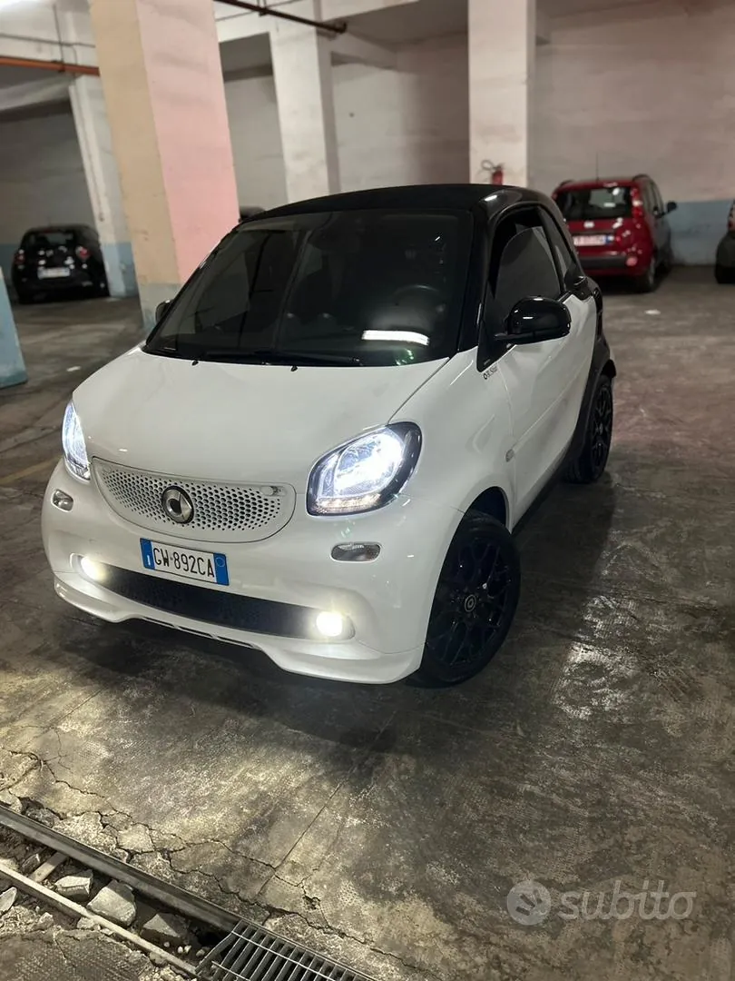 Smart Fortwo 2024 photo 5