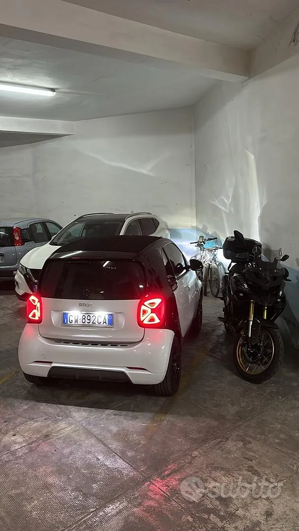 Smart Fortwo 2024 photo 3