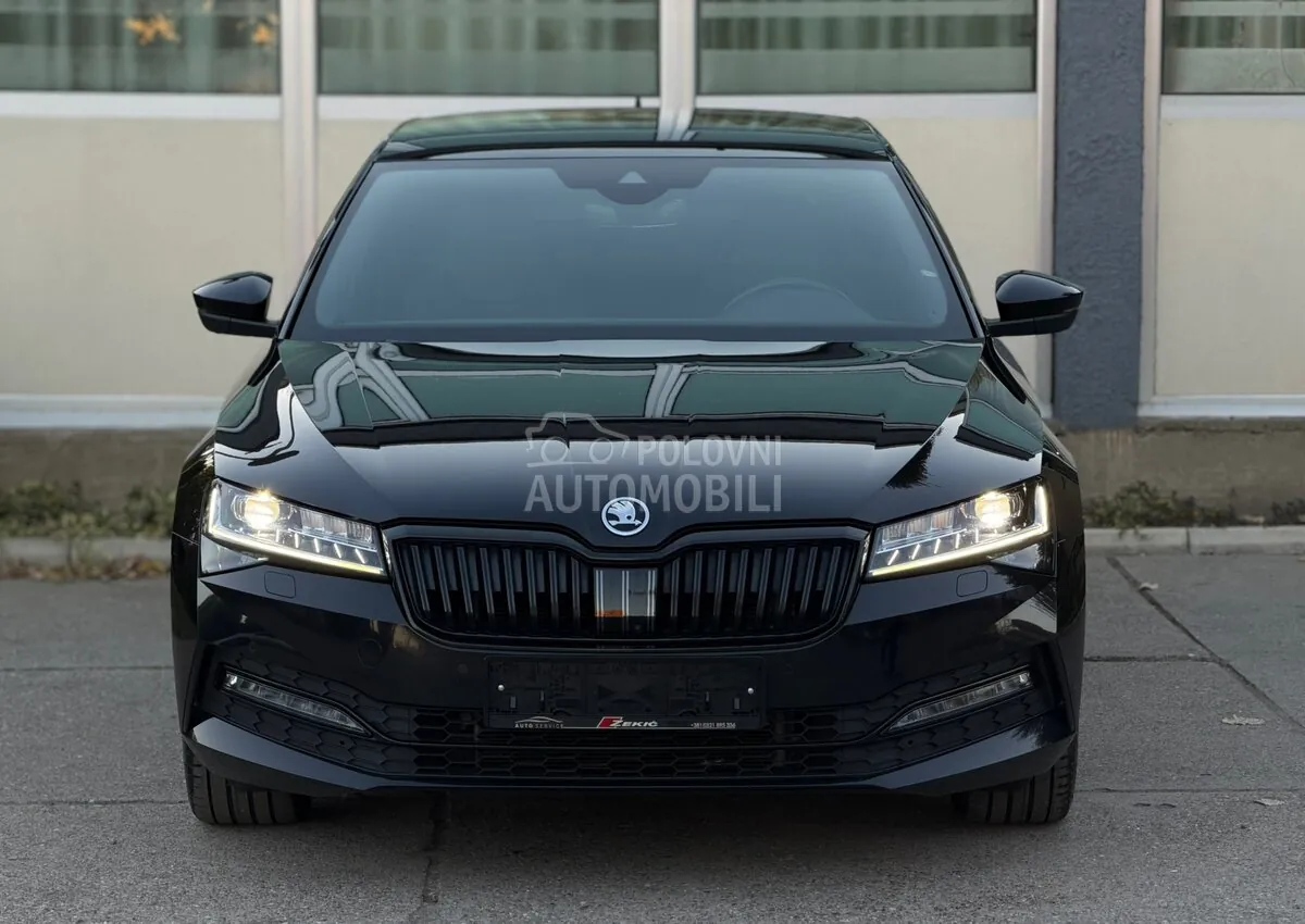 Skoda Superb 2022 photo 2