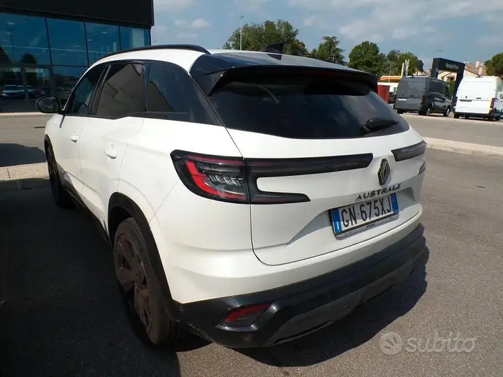 Renault Austral 2023 photo 3