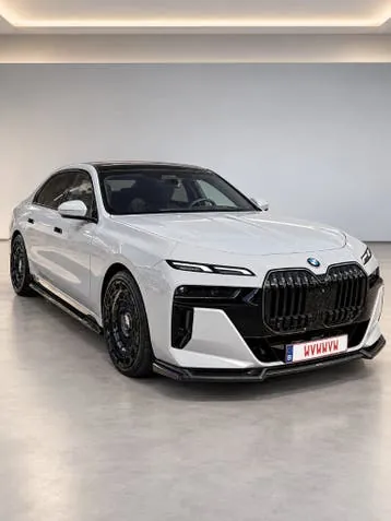 BMW 750E