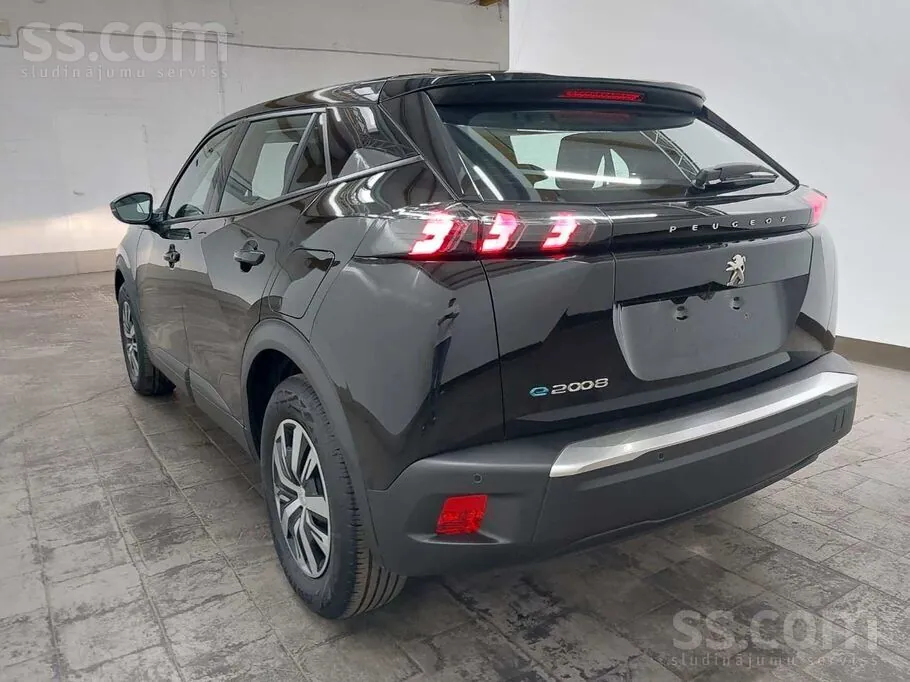 Peugeot 2008 2022 photo 3