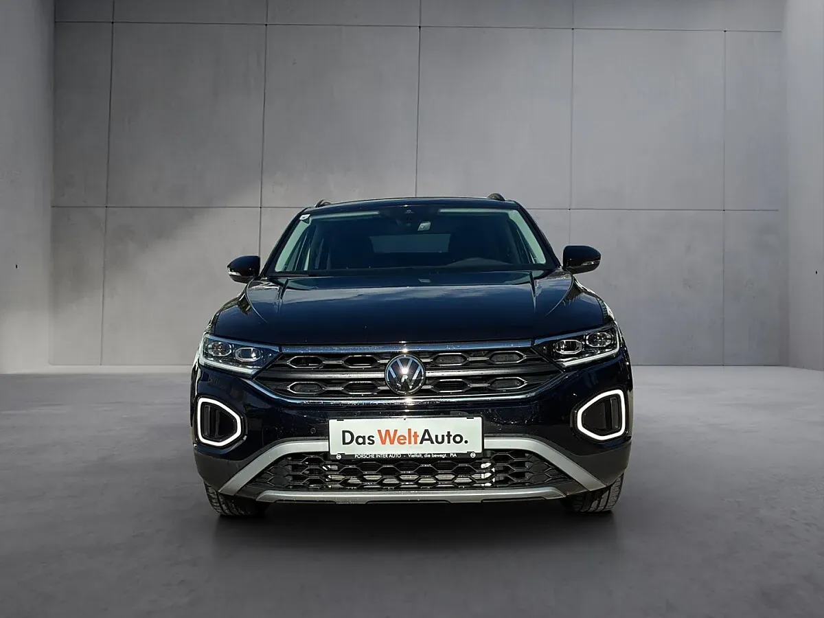 Volkswagen T-Roc 2025 photo 2