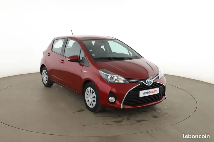 Toyota Yaris 2017 photo 4