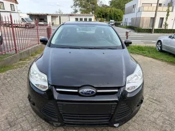 Ford Focus 2012 photo 3