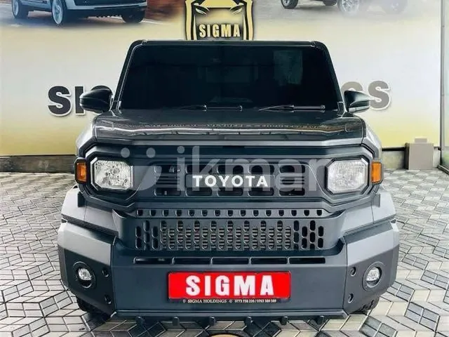 Toyota Hilux 2024 photo 2