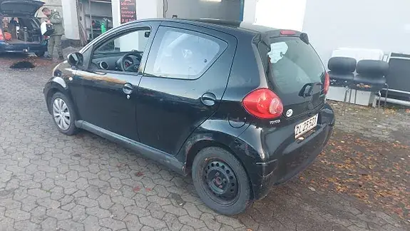 Toyota Aygo 2008 photo 4