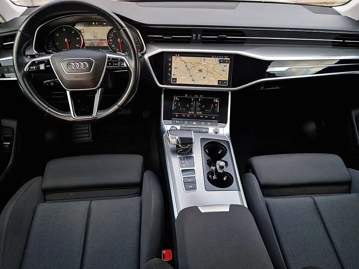 Audi A6 2021 photo 2