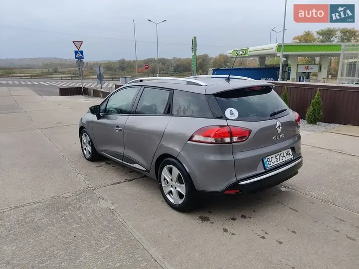 Renault Clio 2013 photo 3