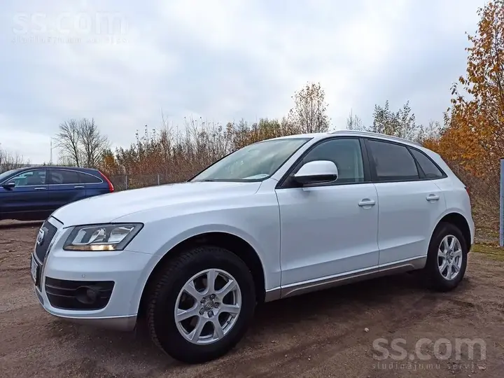 Audi Q5 2010 photo 4
