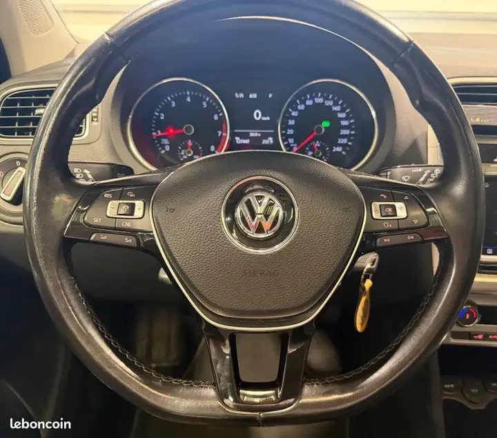 Volkswagen Polo 2017 photo 4