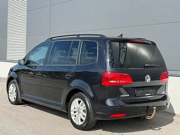 Volkswagen Touran 2017 photo 5