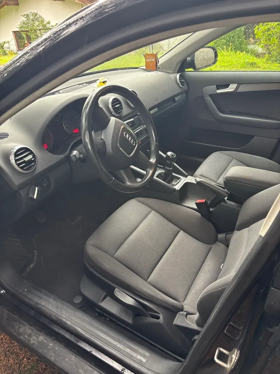 Audi A3 2012 photo 3