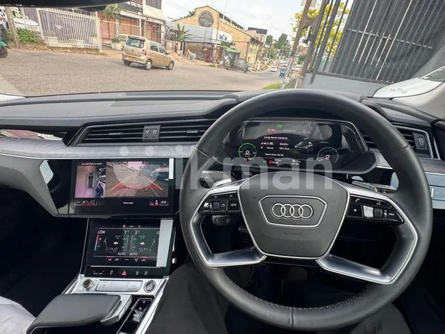 Audi E-Tron 2024 photo 3