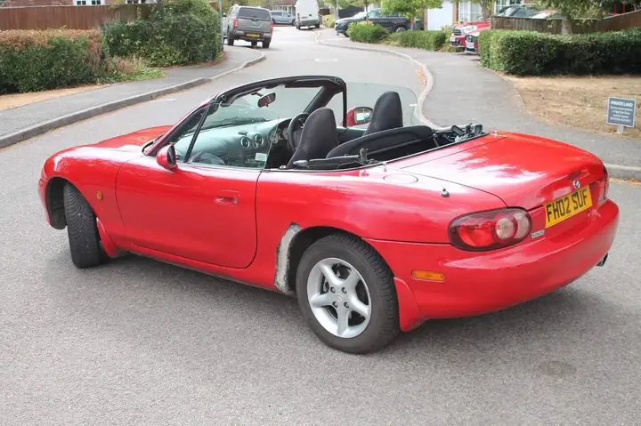 Mazda Mx-5 2002 photo 5