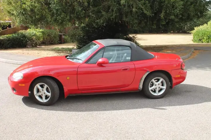 Mazda Mx-5 2002 photo 4