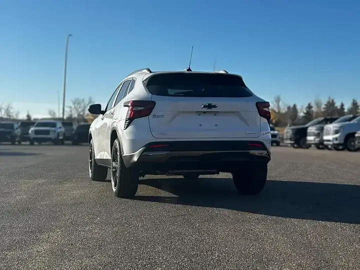 Chevrolet Trax 2026 photo 4