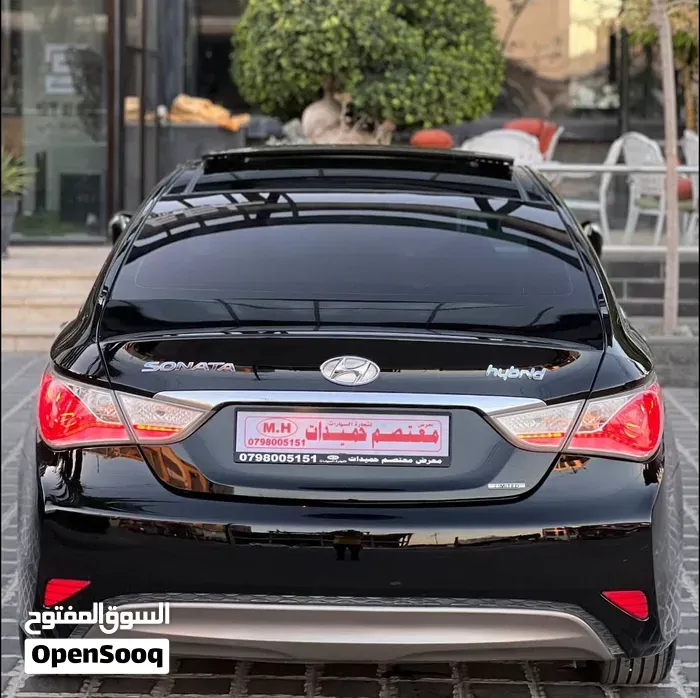Hyundai Sonata 2014 photo 2