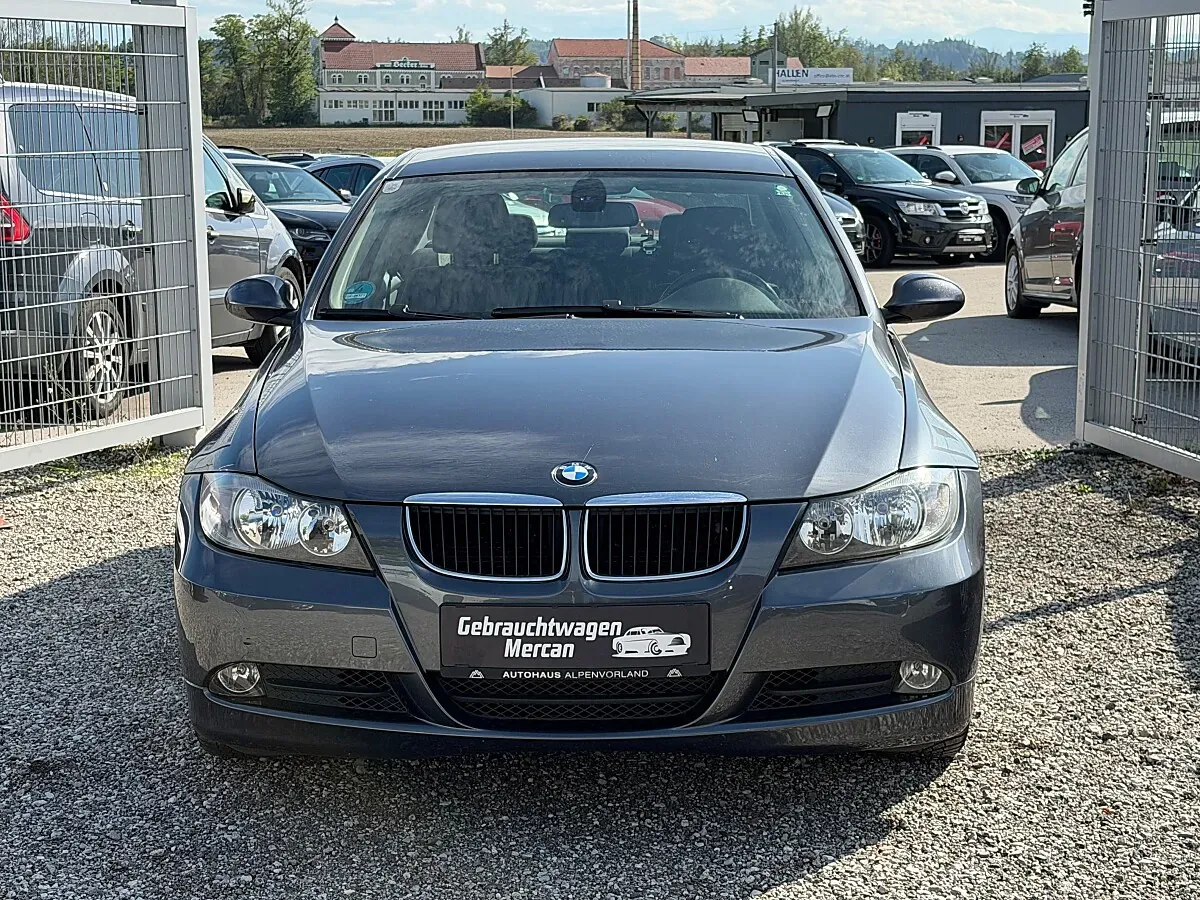 BMW 3 Series 2007 photo 2