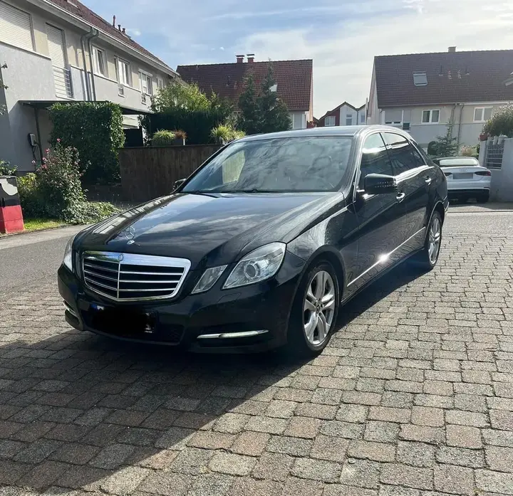 Mercedes-Benz E200Cdi