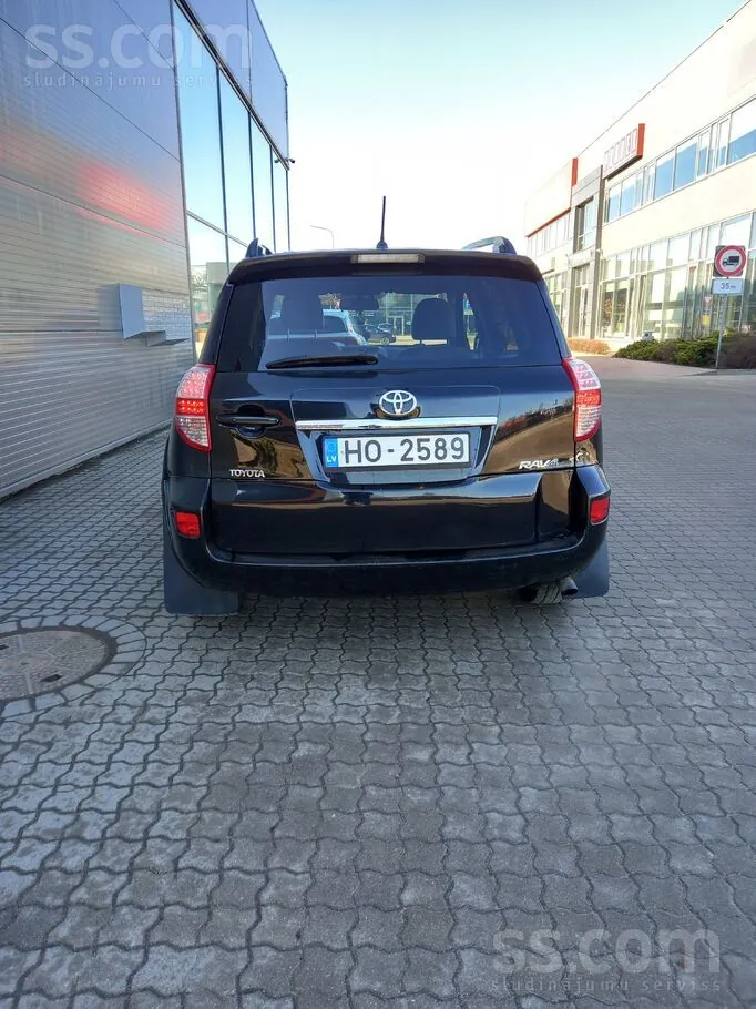 Toyota Rav4 2009 photo 4