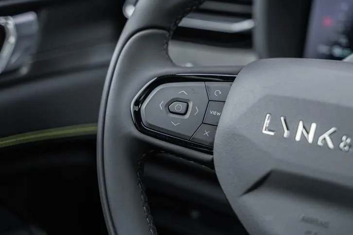Lynk & Co 01 2026 photo 2