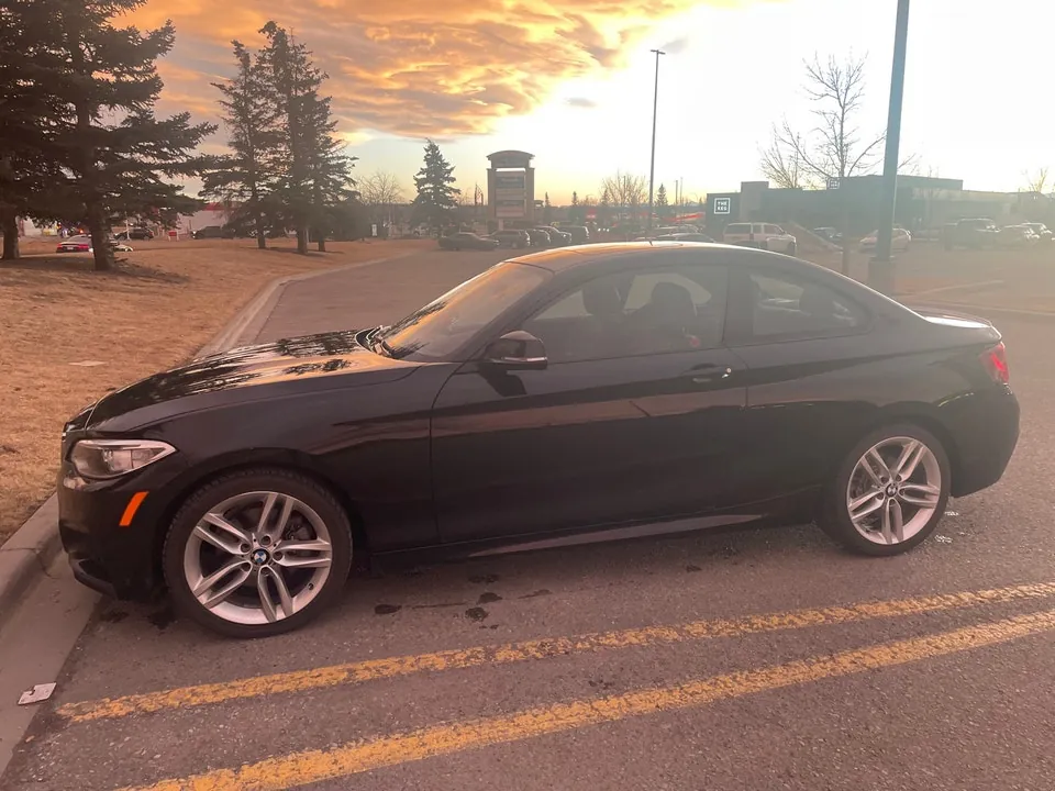 BMW 2 Series 2016 photo 2