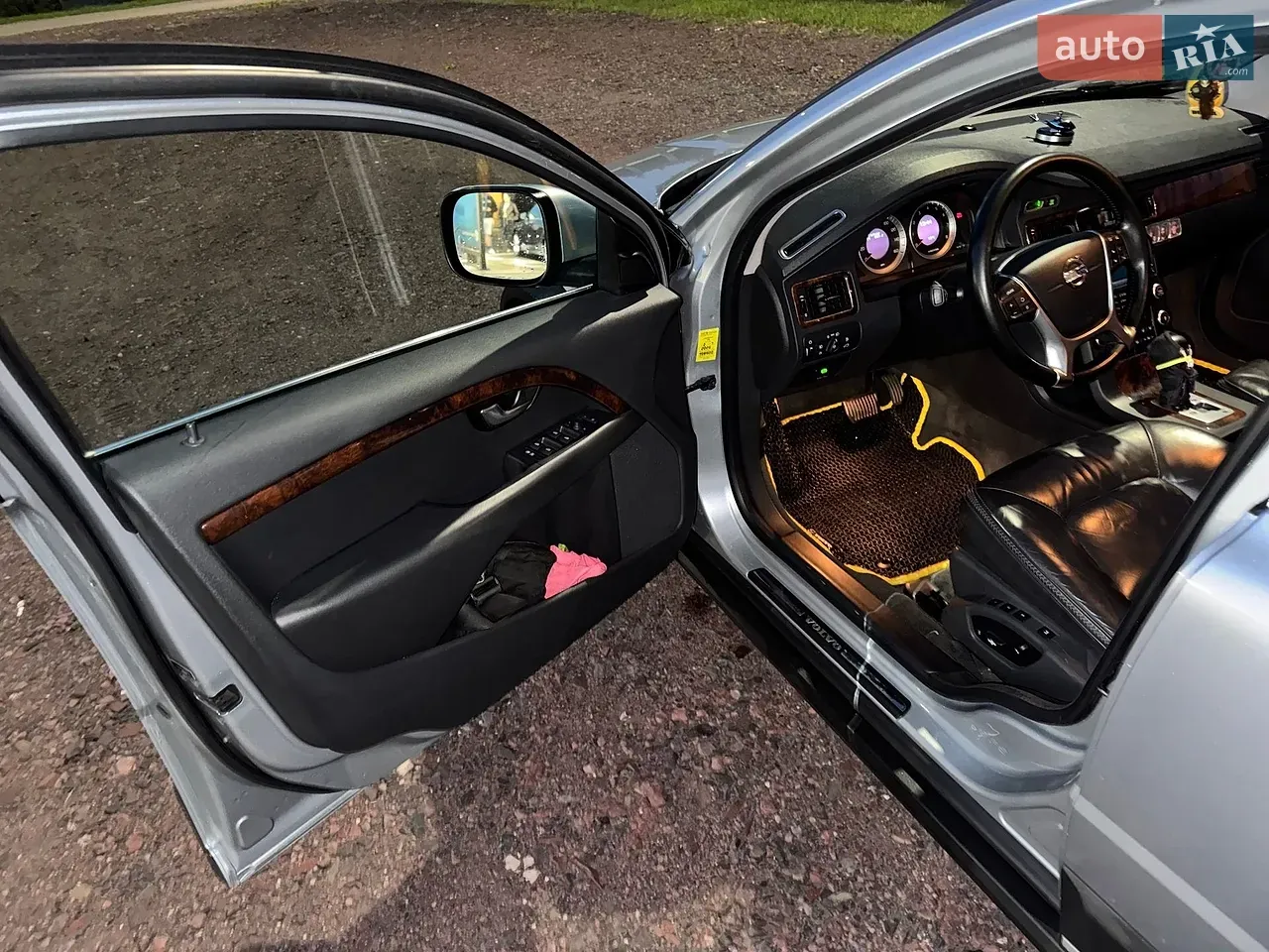 Volvo Xc70 2010 photo 5