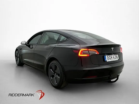 Tesla Model 3 2023 photo 3