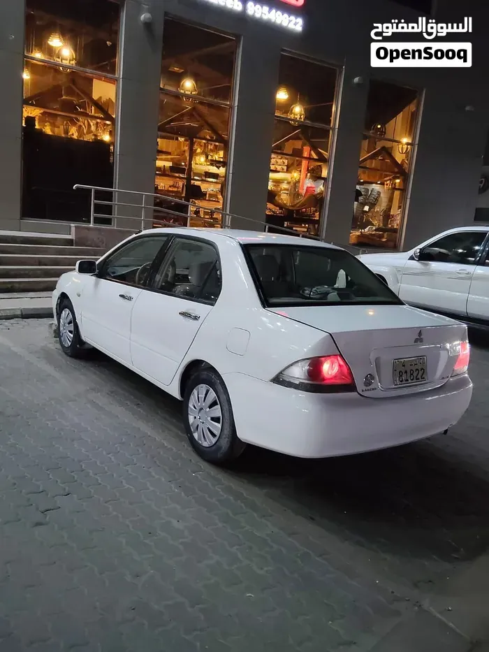 Mitsubishi Lancer