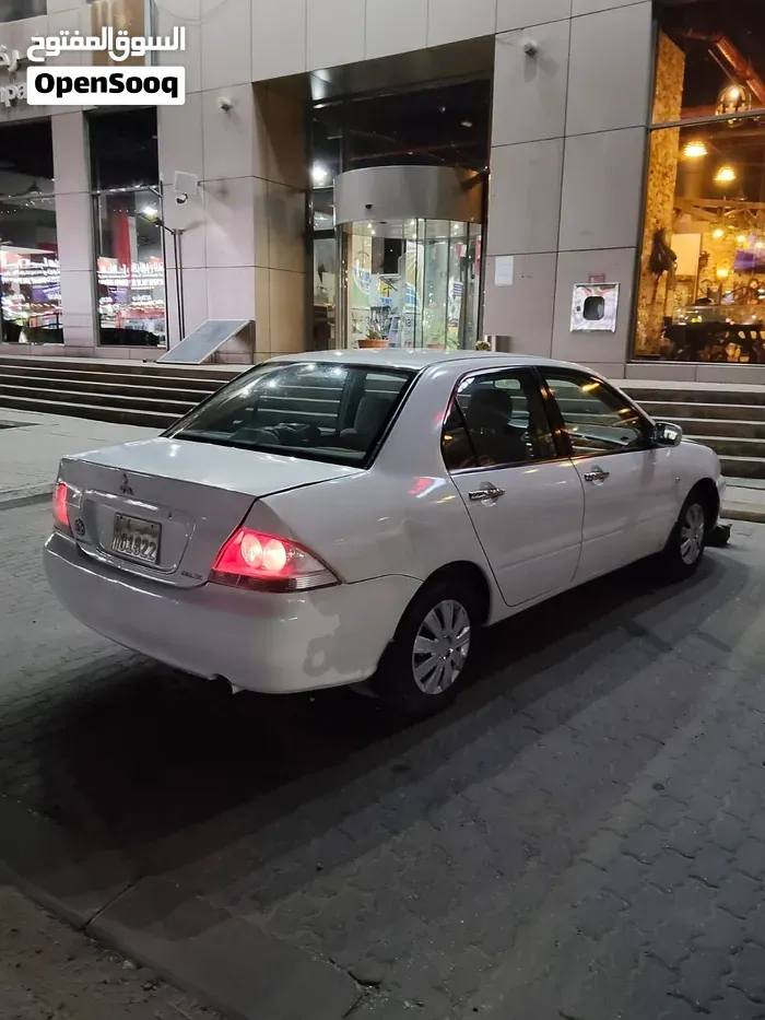 Mitsubishi Lancer 2005 photo 3