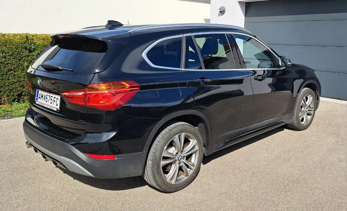 BMW X1 2018 photo 2
