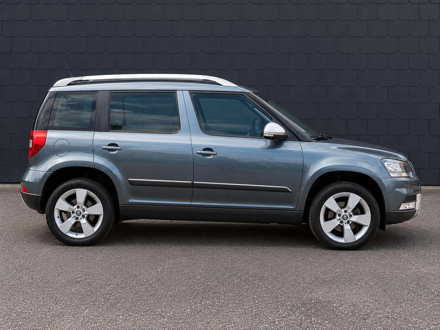 Skoda Yeti 2015 photo 2