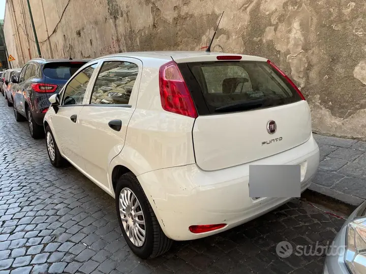 Fiat Punto 2016 photo 5