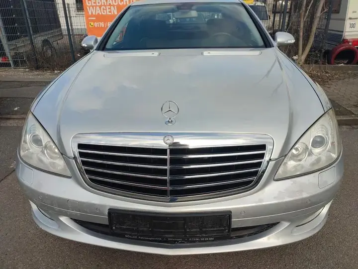 Mercedes-Benz S