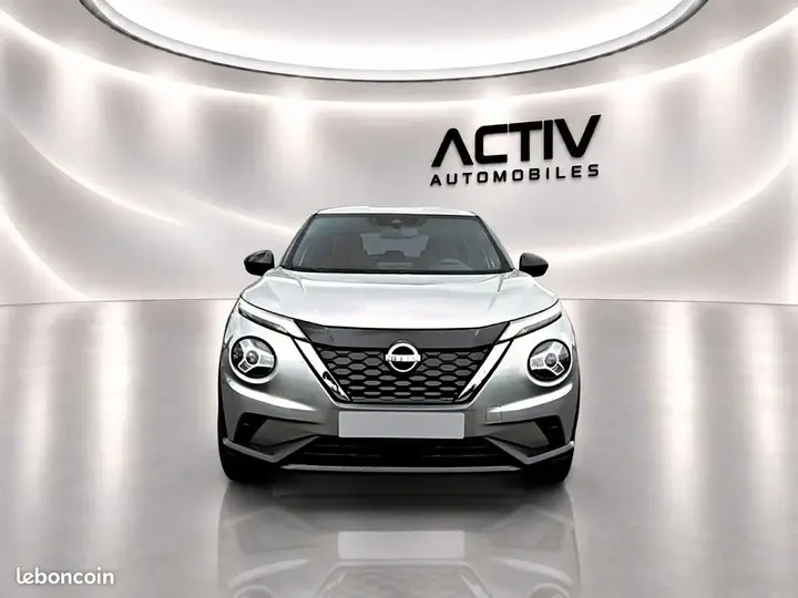 Nissan Juke 2023 photo 2