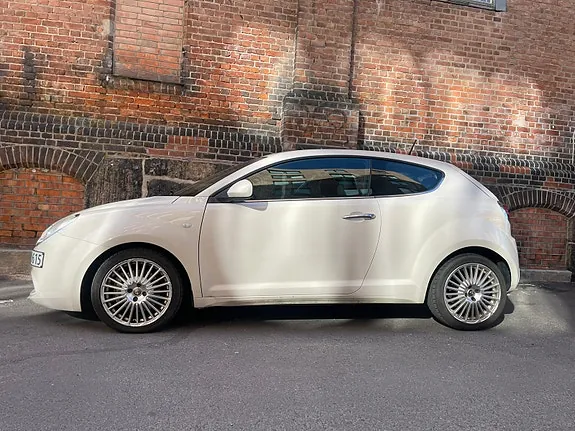 Alfa Romeo Mito 2009 photo 2