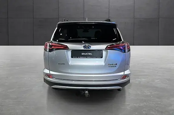 Toyota Rav4 2017 photo 4